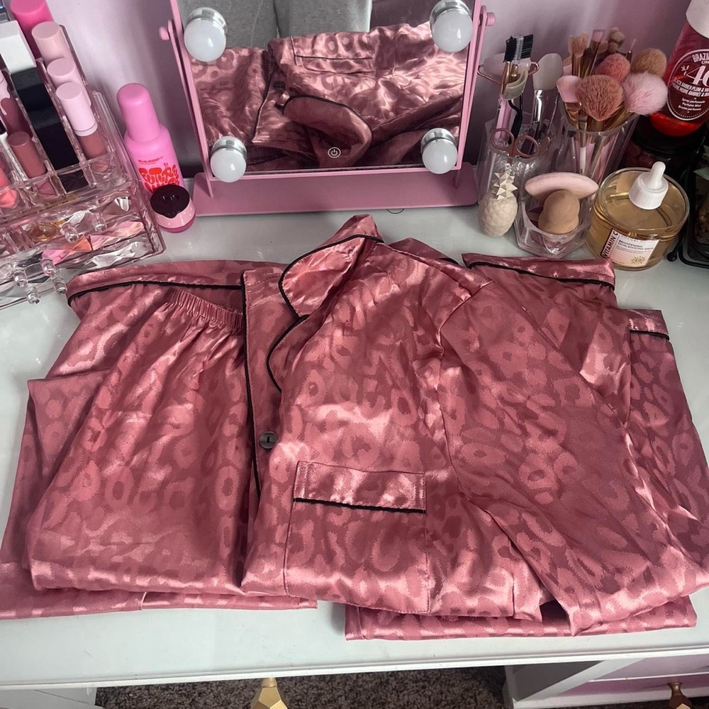 SO Satin Pink Animal Print Pajama Set
